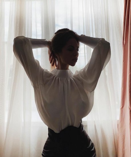 Magdalinasoltan model perfect pic