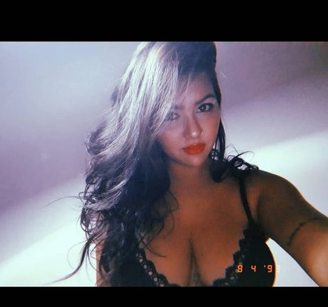 flopiiayeleen star free archive