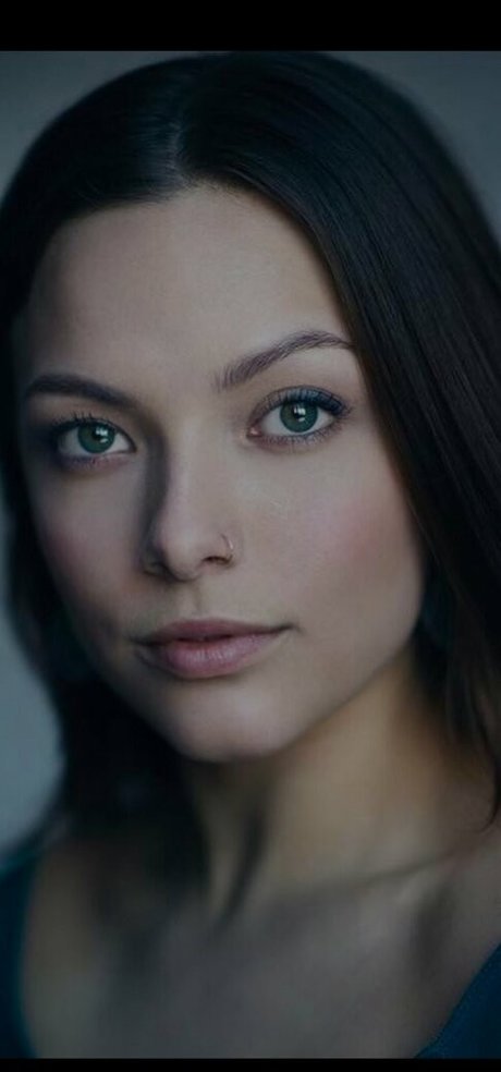 Molly Mae Osborne pornographic actress photo