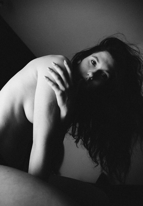 Luisaehl star high quality photos