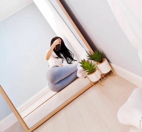 Lu luet pornstar art picture