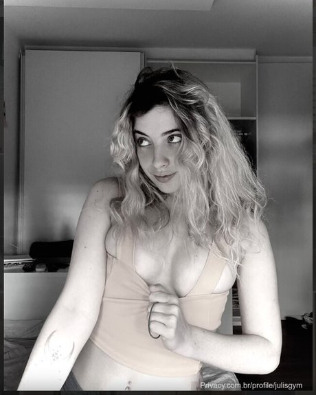 Julisgym pornstar xxx pic