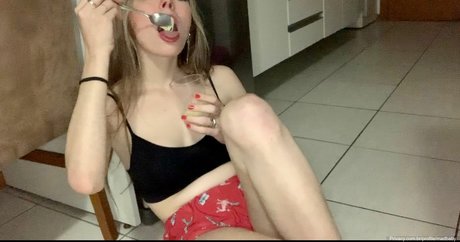 madbaby naked pornstar img