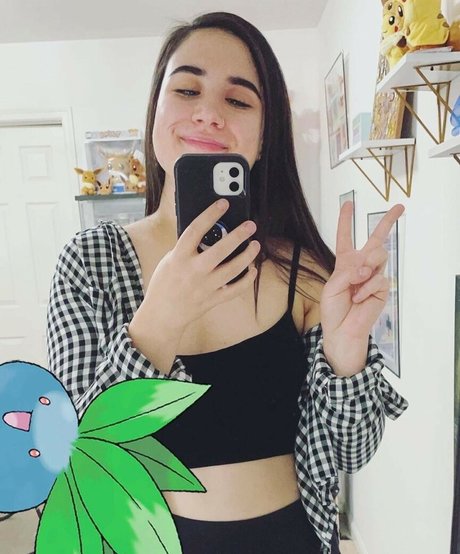 ShiningEdith star high quality photo