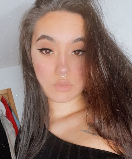 Leire Lopez model exclusive img