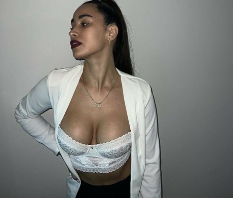 Nair Riveros pornstar adult archive