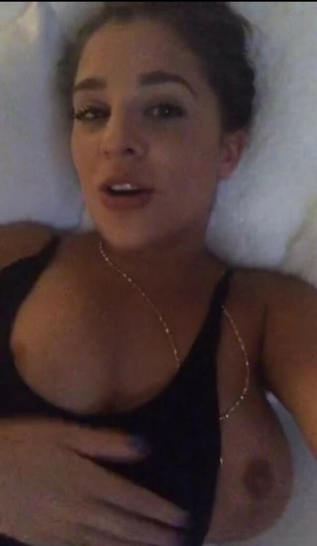 Youngbabycoco best actress pics