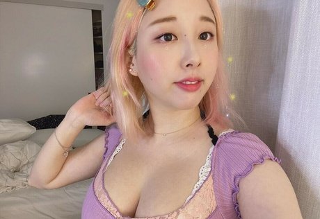 Starsmitten Celine pornstar erotic picture