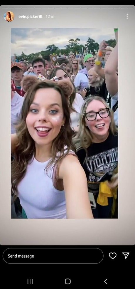 Evie Pickerell erotic star images