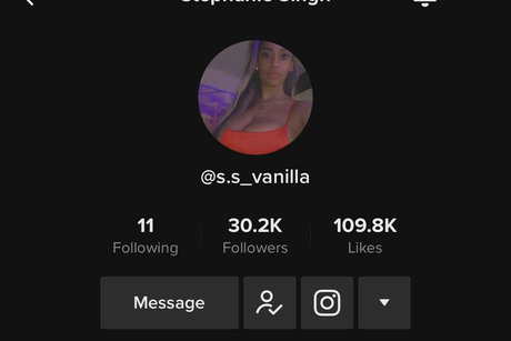 Stephanie Singh pornstar beautiful img