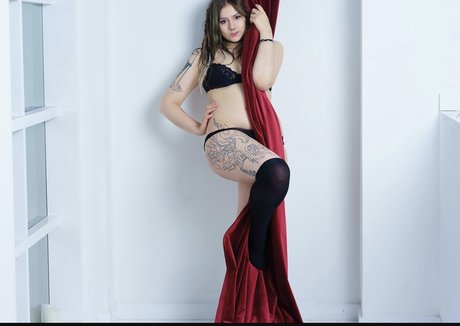 Crazymoonhotxxx actress galleries