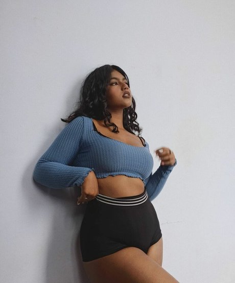 keepinitnejm star hot picture