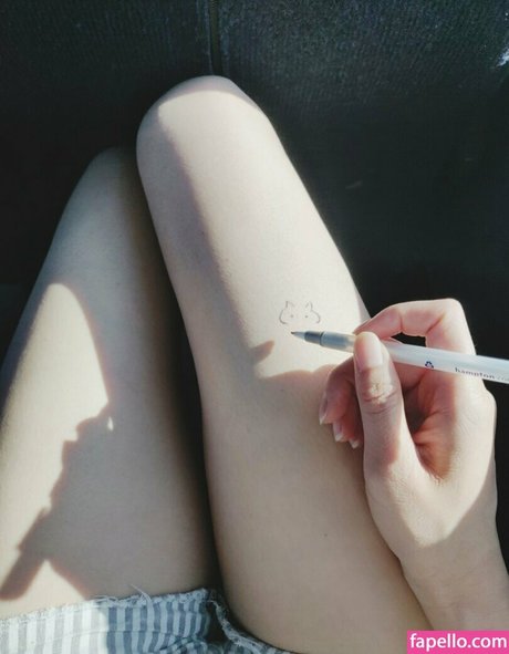 SkittyKat naked pornstar images