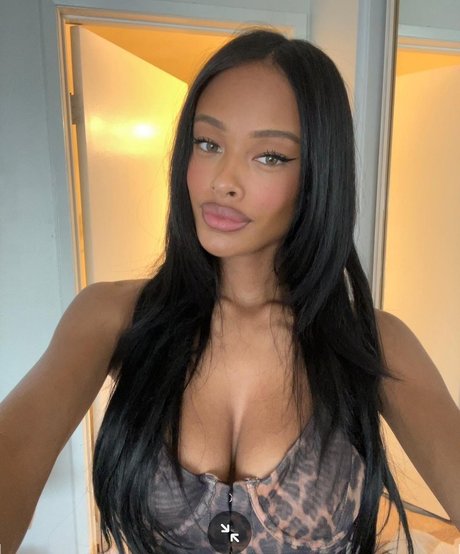 milf gangbang onlyfans beautiful naked photo