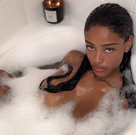 Vinetria pretty actress pics