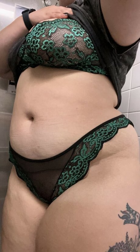 lily grace exclusive star images