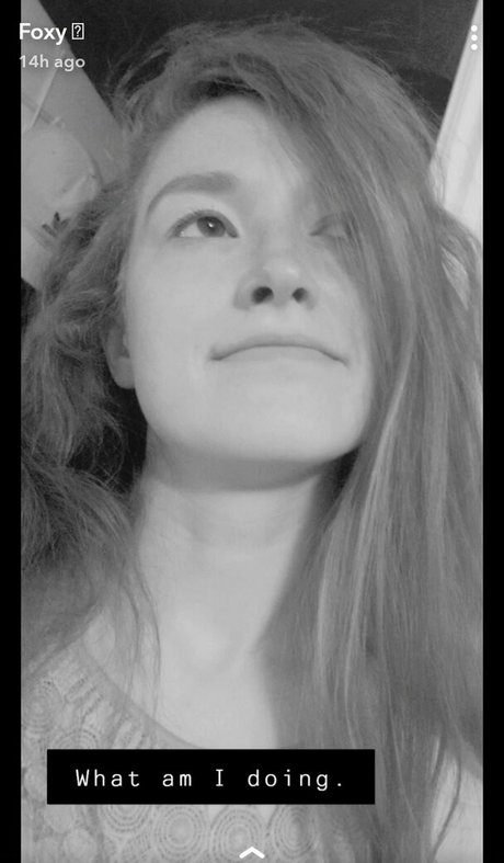 fabledfoxy free actress galleries