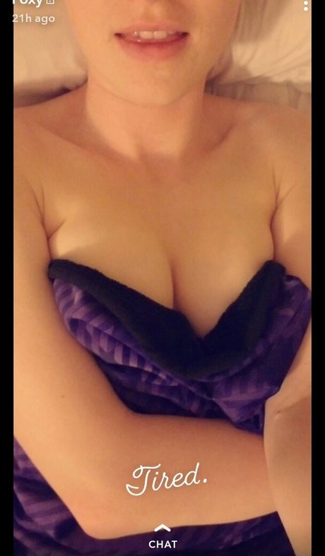 fabledfoxy hot model images