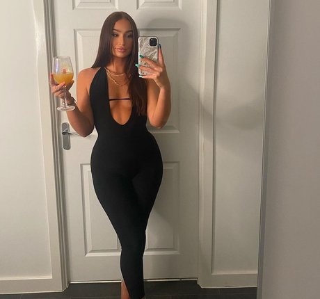 Chlo marsh pretty model archive