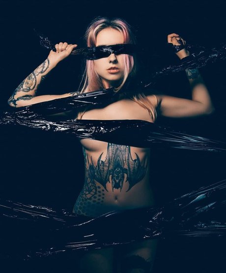 pandatylr pornographic model pictures