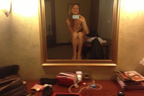 Sesil Karatantcheva pornographic star pics