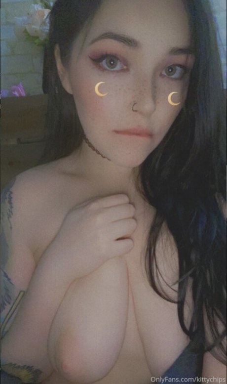 kittychipz art actress photos