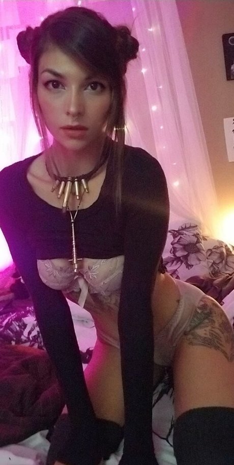 Archaical free actress archive