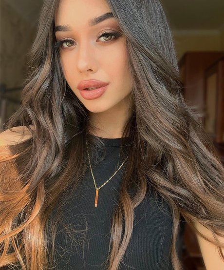 Sophia Adamova exclusive star pics