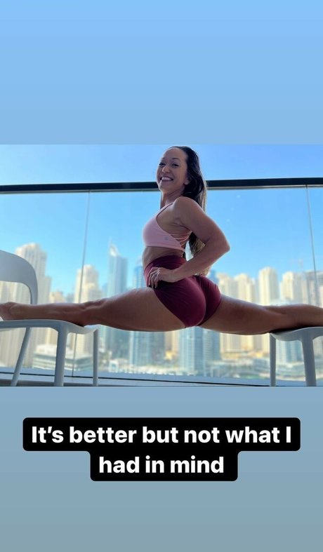 Kino MacGregor sexy actress image