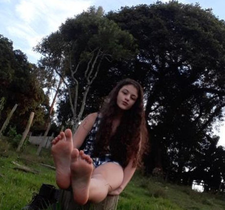 Friend s Pretty Feet star pretty img