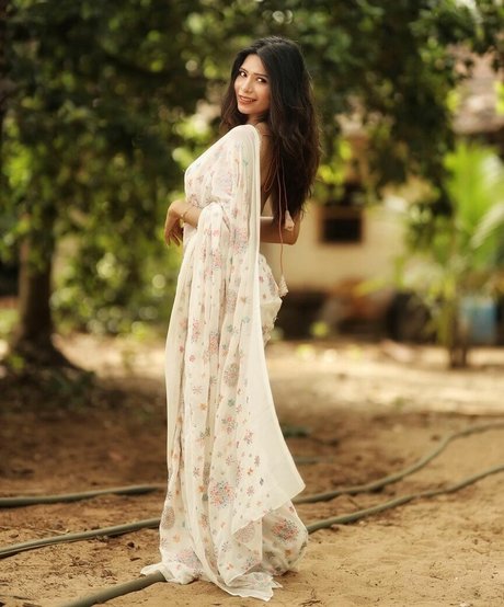 bossgirlannie star art img