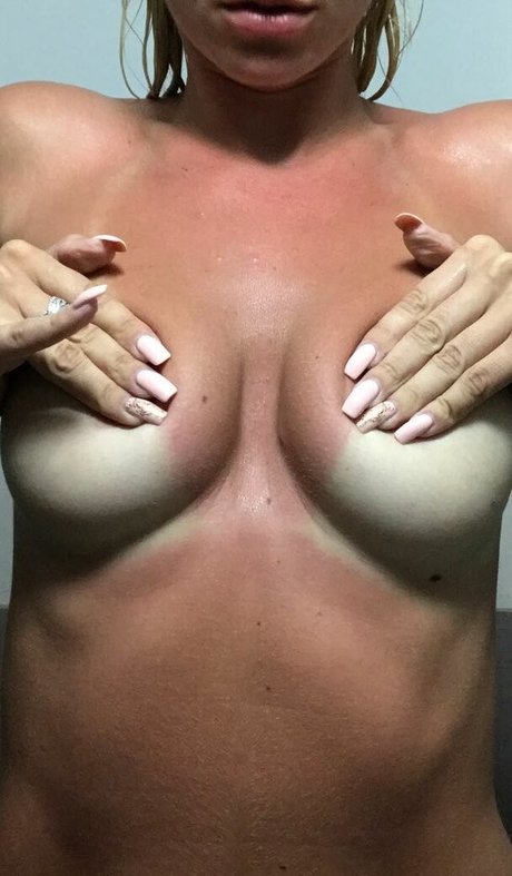 Olia Tira model nude photo