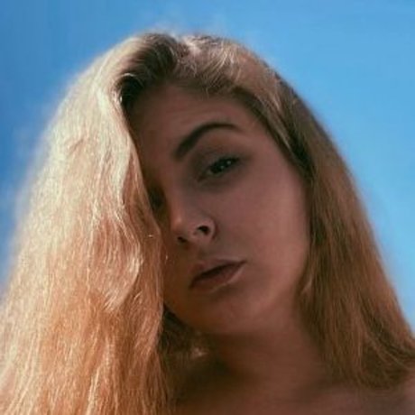 celine ro__ pornstar exclusive pics