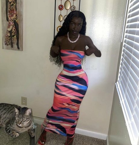 Cyn Kaine pornstar art pic