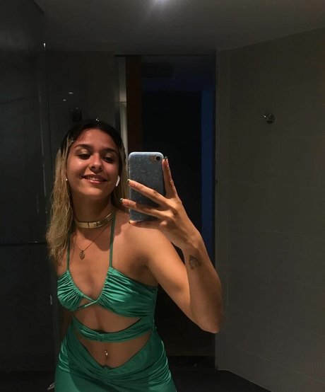 kittylov2r star nude photos