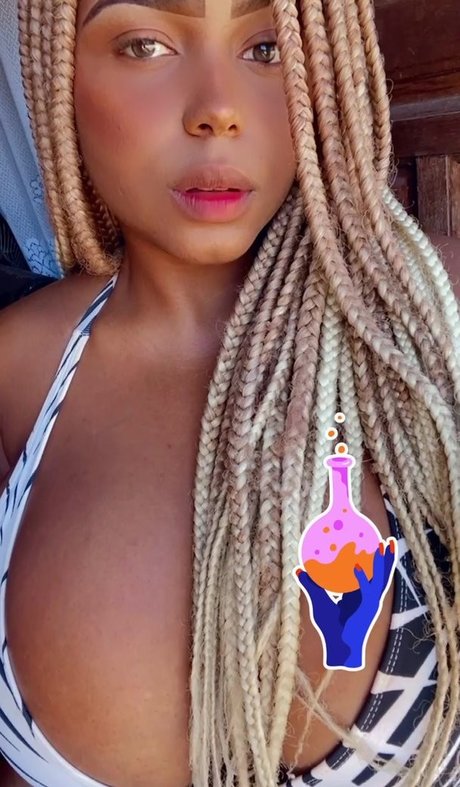 Debora Diassde_ hd pornstar picture