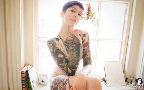 Femme Puppy star beautiful pictures