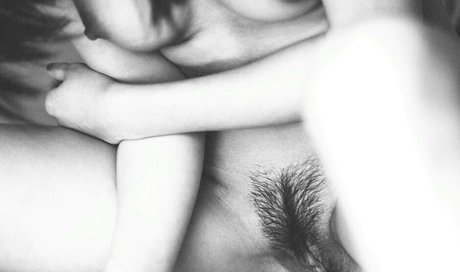 Nakiesheri pornographic star image