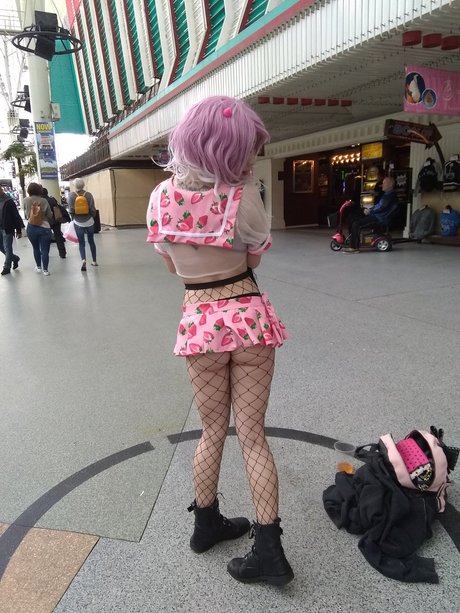 Ghoulempress sexy model gallery