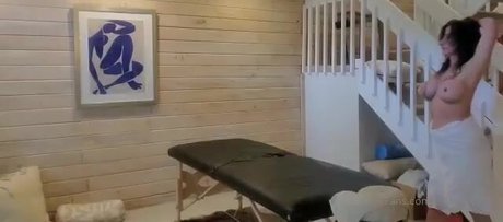 Lezley Zen model perfect pics