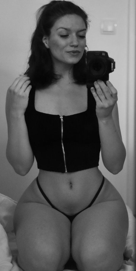 Cjella star free photo