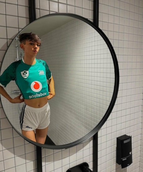 dolladills best actress galleries