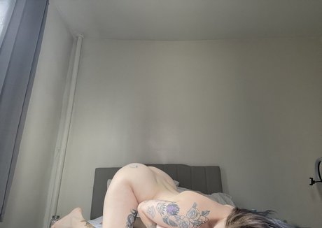 Noah Ivy model nice gallery