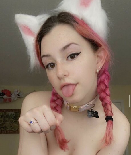 strawburrykitten model high quality galleries