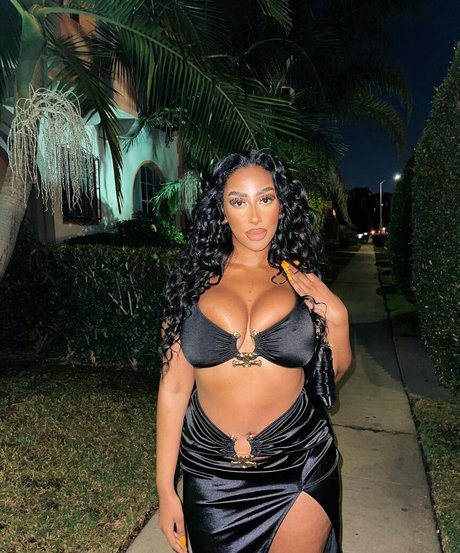 iLLi y star sex pics