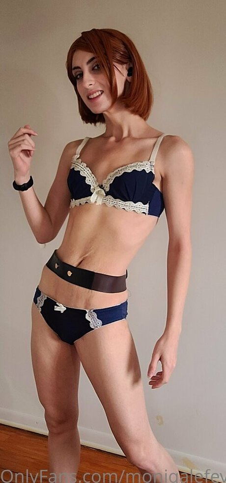 Moniqa Lefevre nude model image