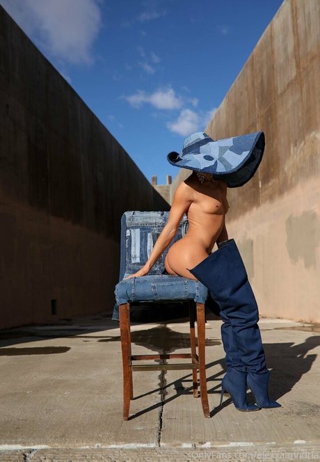 Alexandria Beauregard star high quality photos