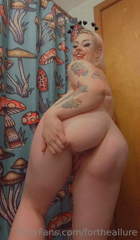 fortheallure star sexy pic