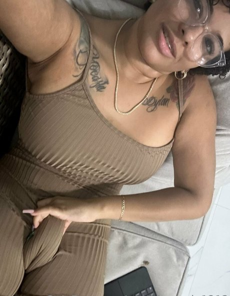 curvy onlyfans perfect image