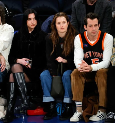 Dua Lipa nice model gallery